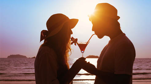 Romantic Moments: Weddings And Honeymoons At Ftelia Bay Hotel In Mykonos!